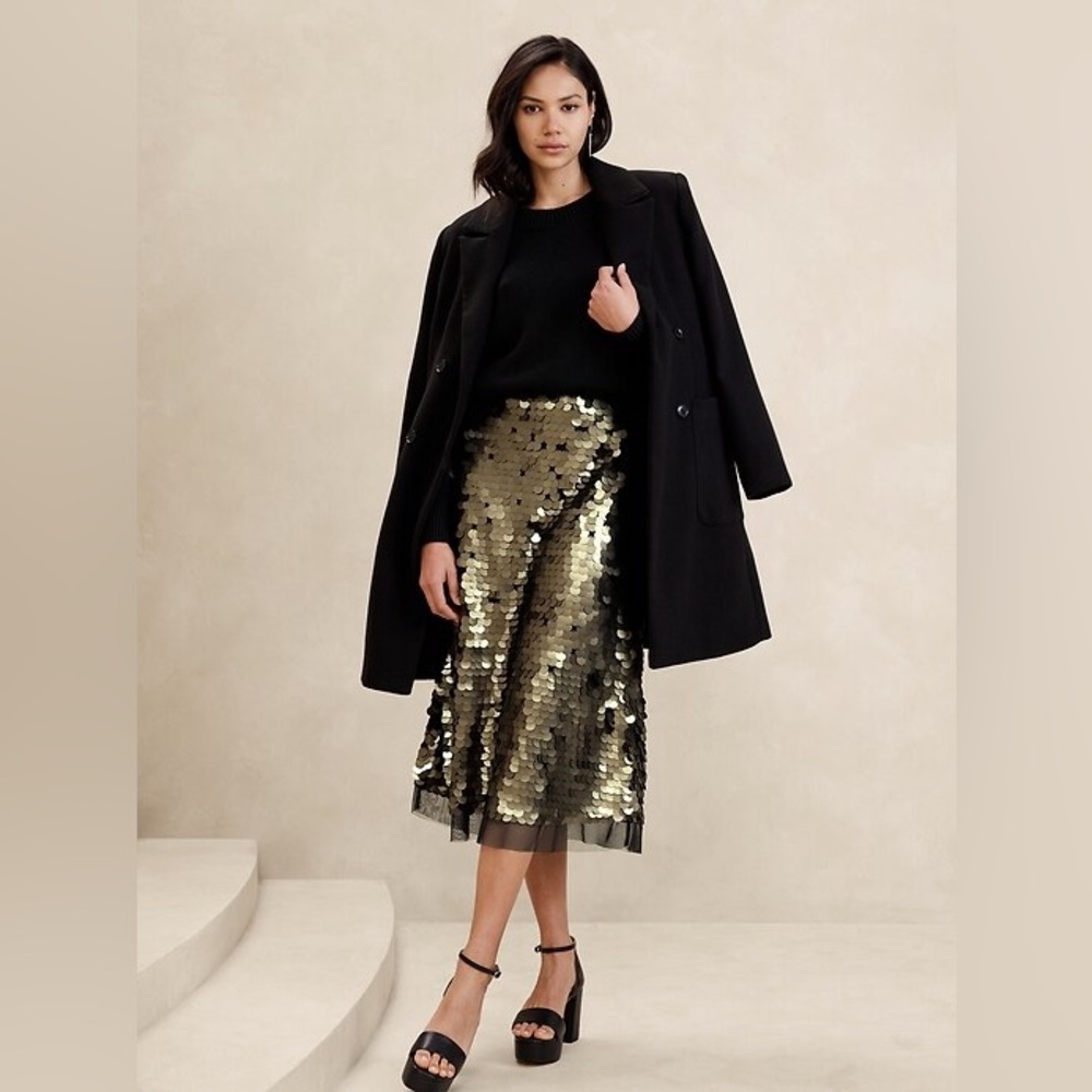 Banana Republic Gold Sequin Midi Skirt Size 6